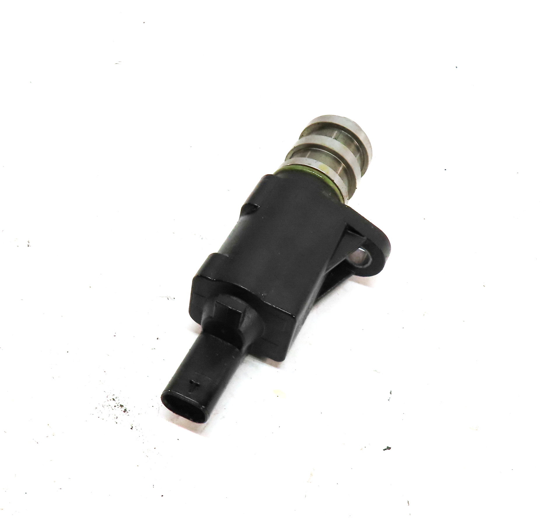2017 BMW X1 (F48) 2.0L (B46) ENGINE MOTOR VVT VARIABLE VALVE TIMING SOLENOID — exact item pictured